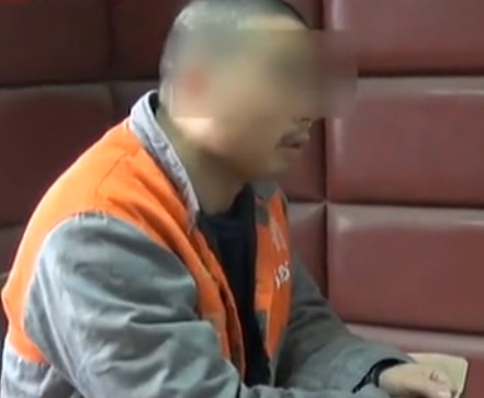 奇葩：专车司机追求女乘客 并强行发生关系