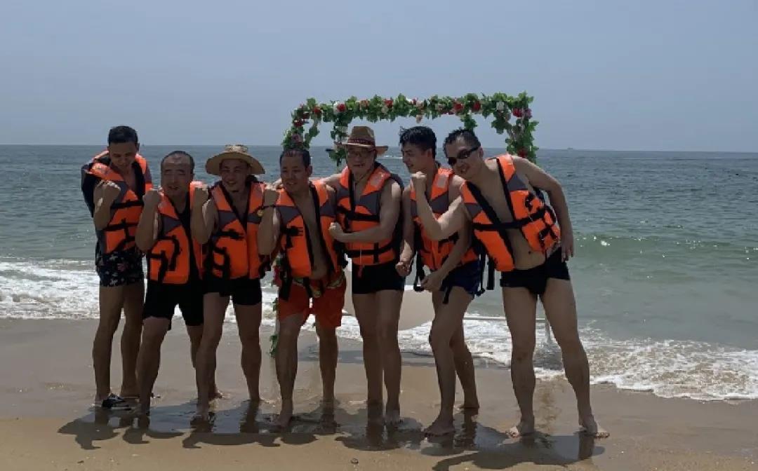 激情盛夏，和私有云的小伙伴们一起乘风破浪！——优米体育中心