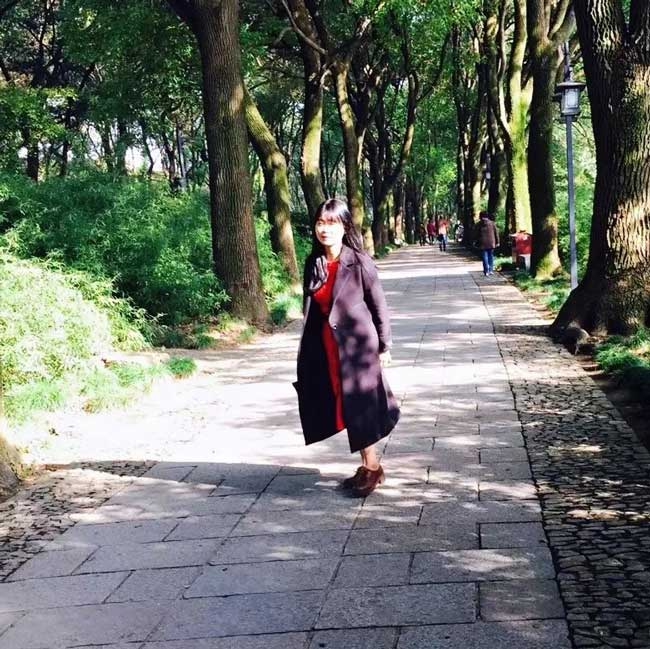 人物|谭静，在人群中，当一只耳朵，一双眼睛