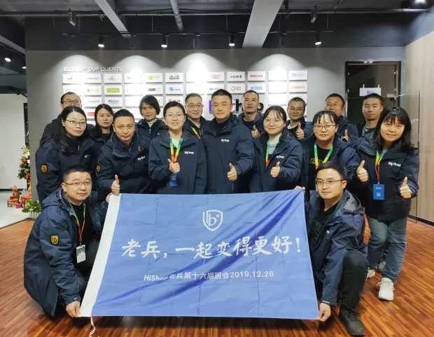 人物：龙艳--惊艳不了年华，那就去温柔岁月