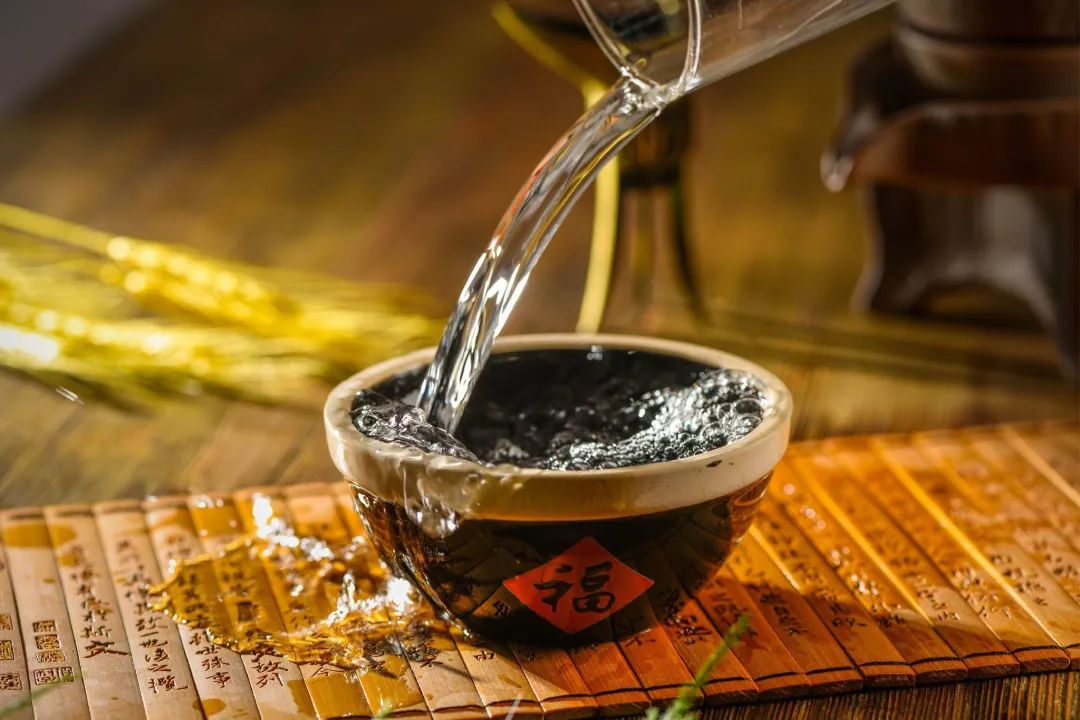 一杯李渡醉古今 ,揭秘“国宝李渡”背后的营销密码